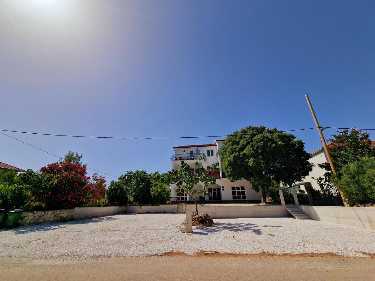 Residence Biocic Donji Okrug  Екстер'єр фото