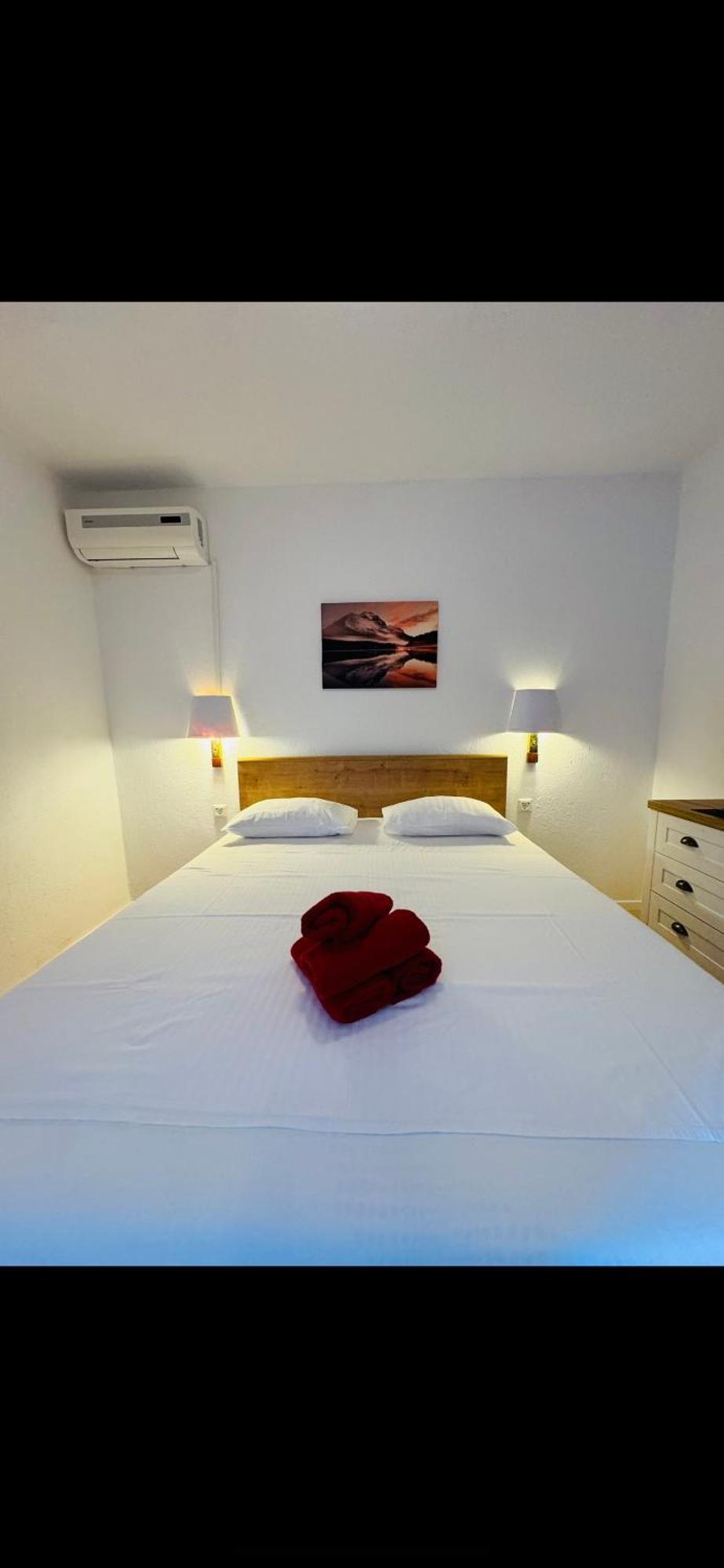 Residence Biocic Donji Okrug  Екстер'єр фото