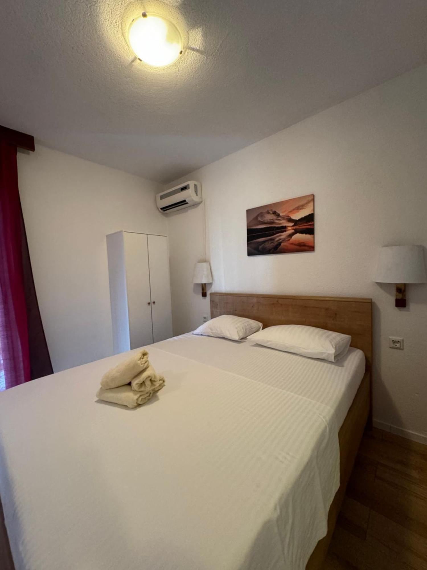 Residence Biocic Donji Okrug  Екстер'єр фото